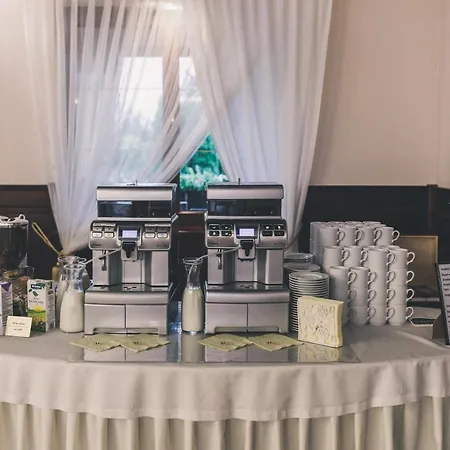 酒店 查尔达施spa及康体酒店 4*