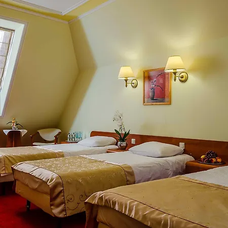 查尔达施spa及康体酒店 4*