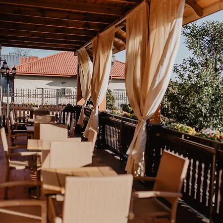 查尔达施spa及康体酒店 普沃茨克