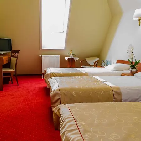 查尔达施spa及康体酒店 酒店 4*